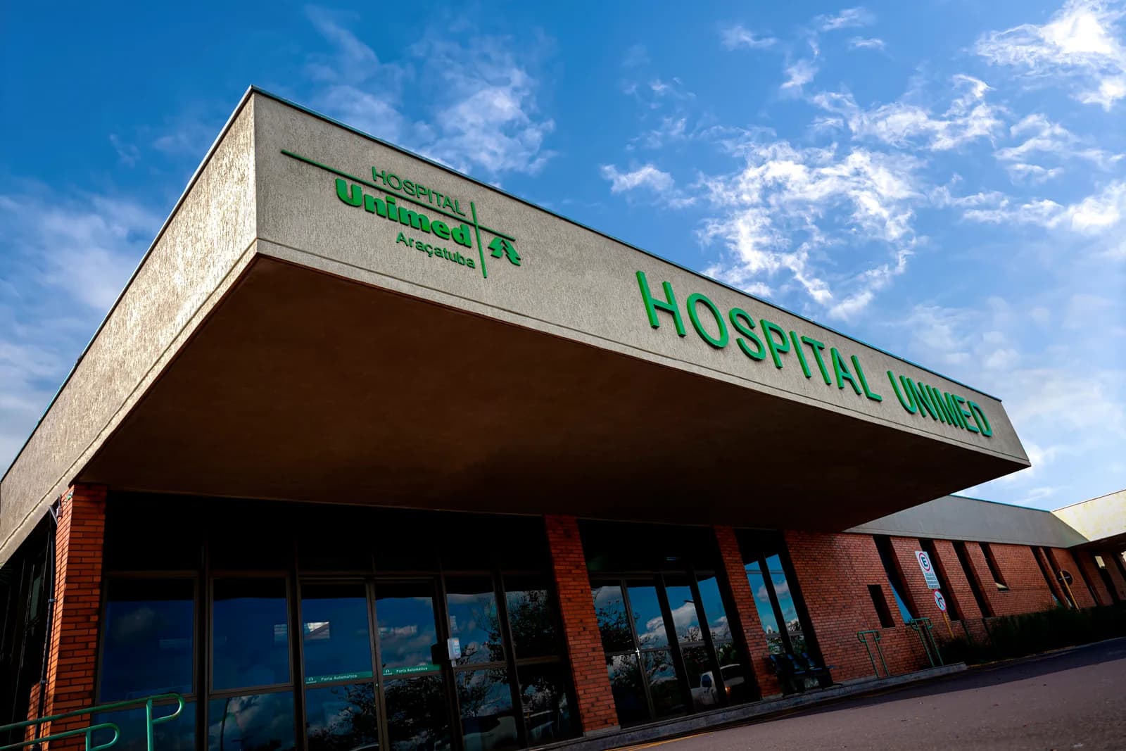 Fachada do Hospital Unimed Araçatuba